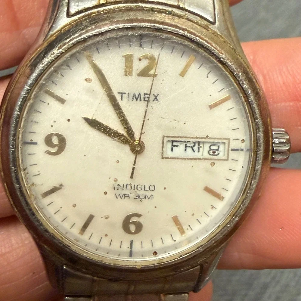 Timex Indiglo WR 30M Watch Silver Gold Day Date Expansion Band Running